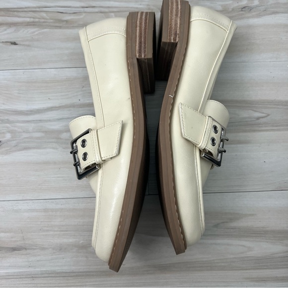 DV Dolce Vita Fayte Loafers with Silver Buckle - Picture 9 of 10